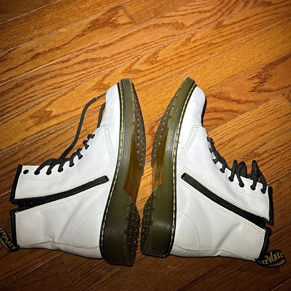 Dr. Martens White Leather Lace Up/ Zipper Closure Boots Size 4 US M